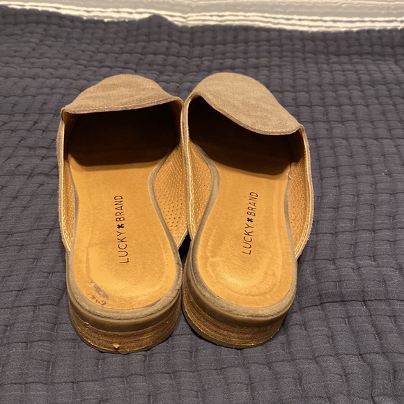 Slip on Lucky Brand shoes - Picture 3 of 4